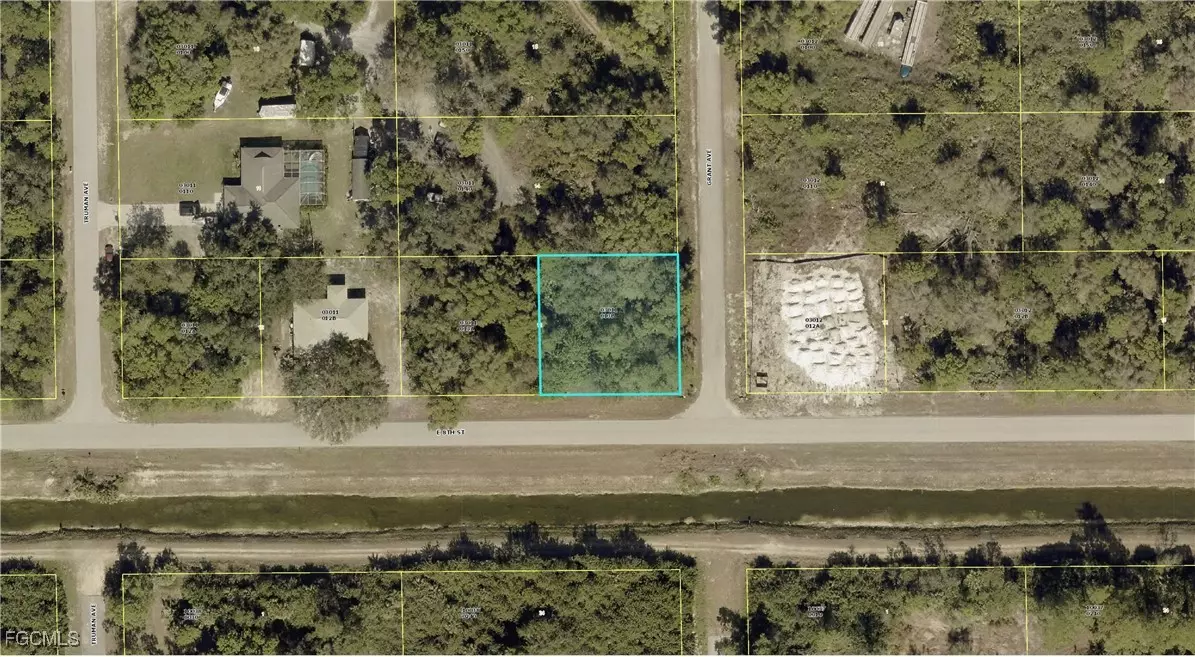 Lehigh Acres, FL 33972,3307 E 8th ST