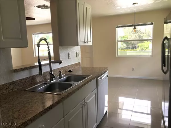 Bokeelia, FL 33922,5613/5615 Birdsong LN