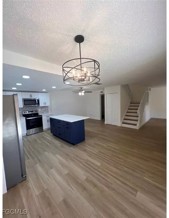 Fort Myers, FL 33901,1460 Park Shore CIR #3