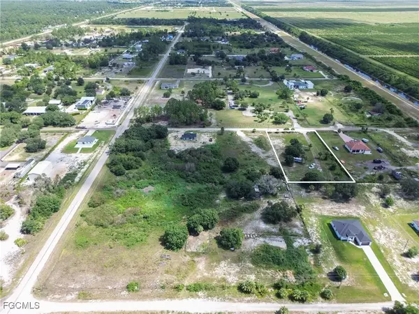 Labelle, FL 33935,7583 7th PL