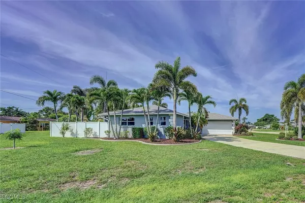 4001 SE 10th AVE, Cape Coral, FL 33904