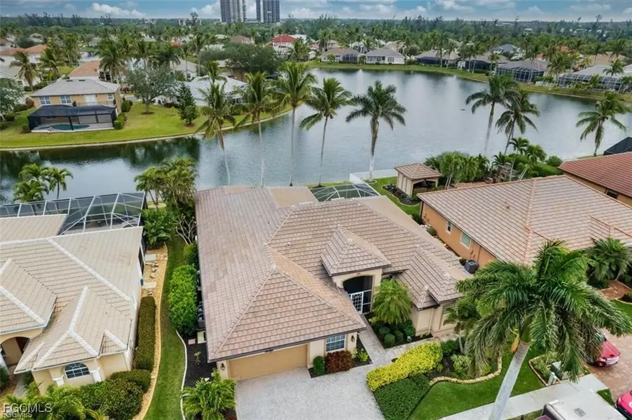 14063 Clear Water LN, Fort Myers, FL 33907