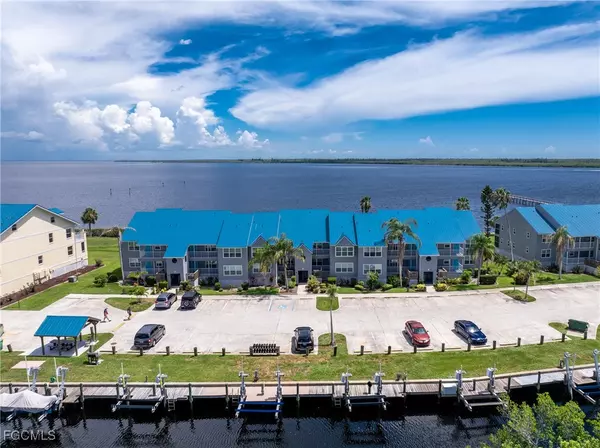 4410 Warren AVE #406, Port Charlotte, FL 33953