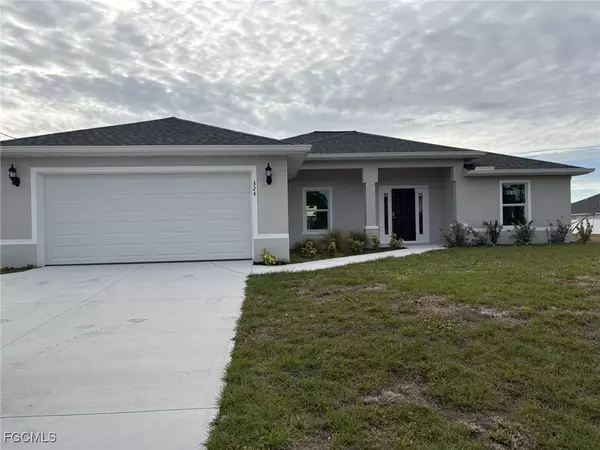 1806 NE 27th ST, Cape Coral, FL 33909