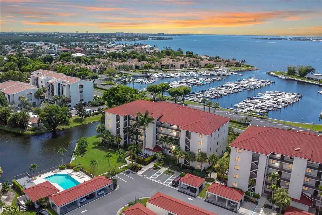 Fort Myers, FL 33919,9431 Sunset Harbor LN #113