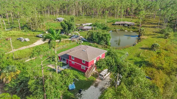 10010 Saint Paul RD, North Fort Myers, FL 33917