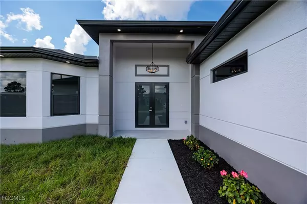 Lehigh Acres, FL 33974,838 Chantilly Street E
