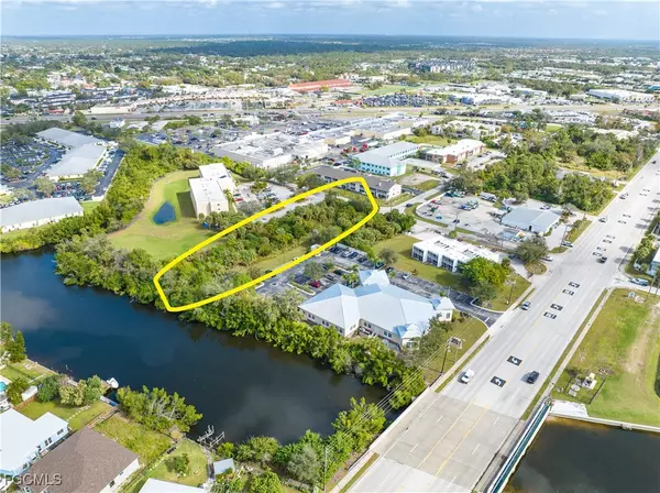 Port Charlotte, FL 33952,4445 Lister ST