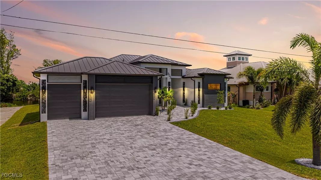 903 NW 38th AVE, Cape Coral, FL 33993