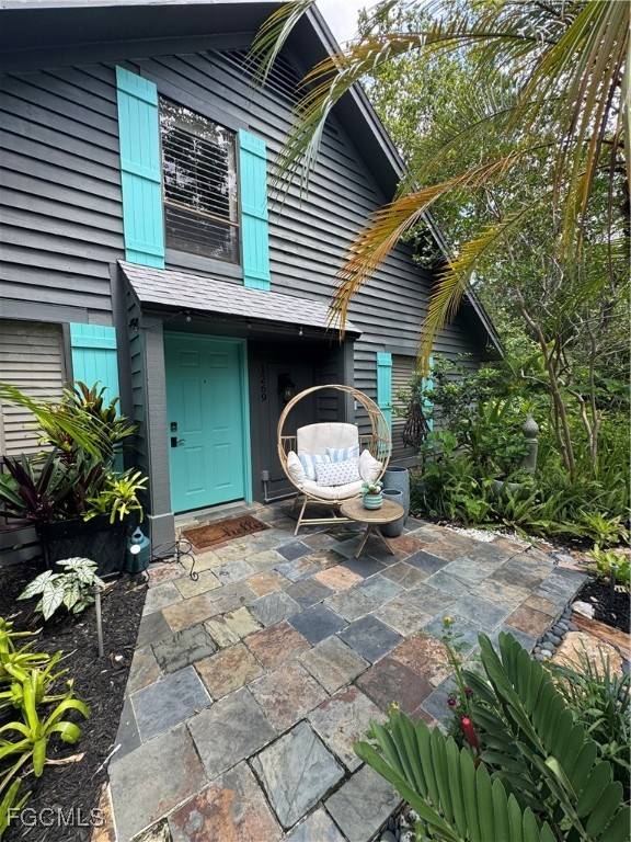 1269 Solana RD #E3, Naples, FL 34103