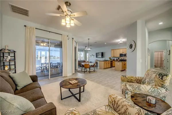 Cape Coral, FL 33909,118 NE 21st AVE