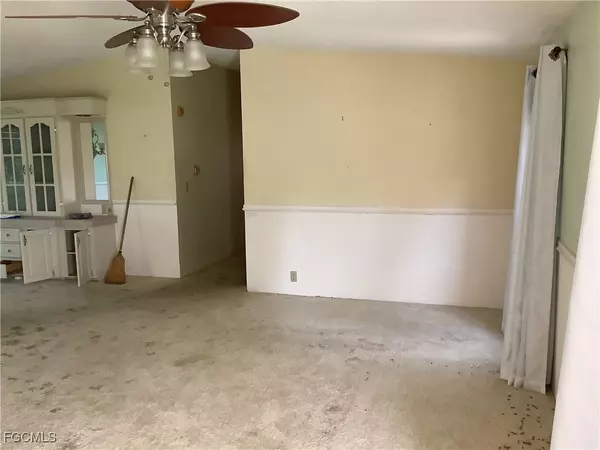 North Fort Myers, FL 33903,19851 Eagle Trace CT S