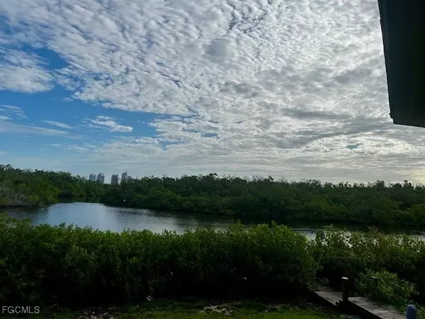 Bonita Springs, FL 34134,5060 Esplanade ST