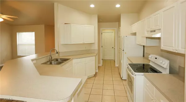 Cape Coral, FL 33991,710 SW 21st TER