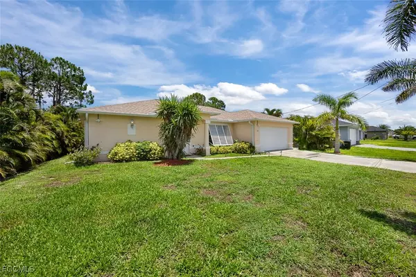 4013 NE 10th PL, Cape Coral, FL 33909
