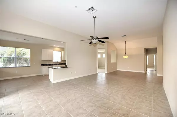 Fort Myers, FL 33908,14562 Dolce Vista RD #202