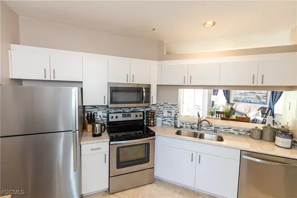 Fort Myers, FL 33913,12081 Summergate CIR #104