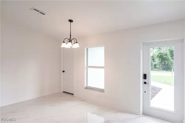 Lehigh Acres, FL 33974,1051 Joponica AVE S