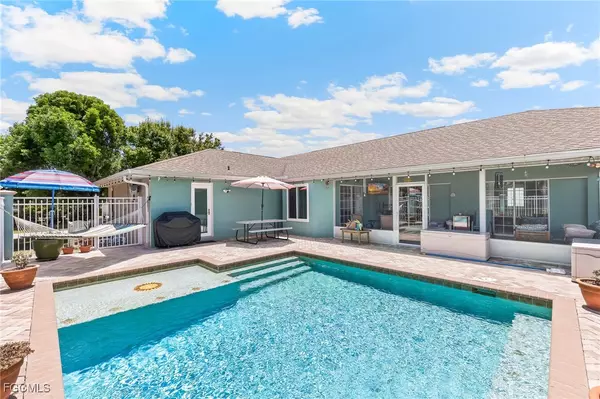 Fort Myers, FL 33908,17593 Moorfield DR