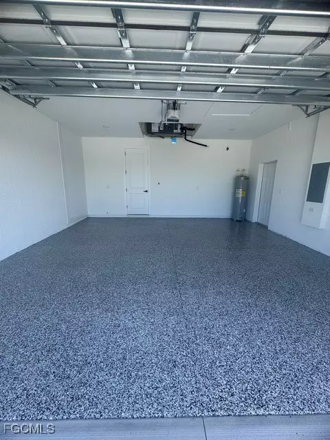 Cape Coral, FL 33993,1023 Kismet Pkwy W