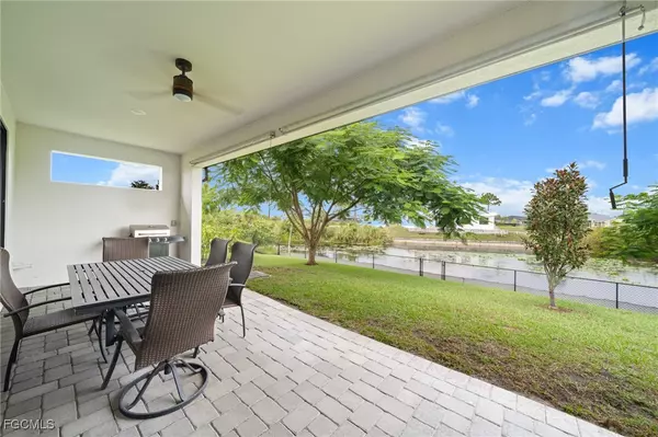 Cape Coral, FL 33909,4450 Connection AVE