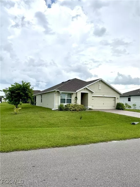 Cape Coral, FL 33991,2247 SW 2nd LN