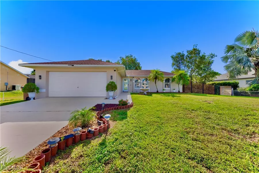 604 Louis AVE, Lehigh Acres, FL 33972