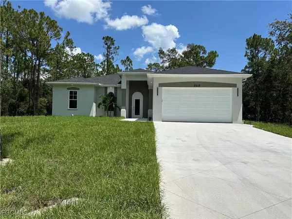 2812 53rd ST SW, Lehigh Acres, FL 33976