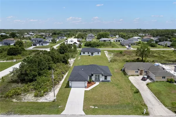 Lehigh Acres, FL 33971,3402 30th ST W