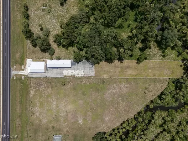 Alva, FL 33920,22110 Palm Beach BLVD