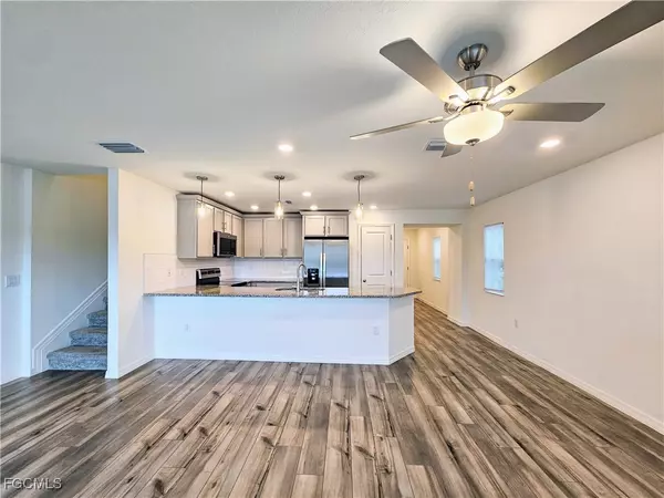 North Fort Myers, FL 33917,15001 Caspian Tern CT #101