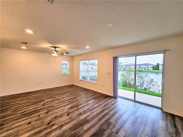 North Fort Myers, FL 33917,15001 Caspian Tern CT #101