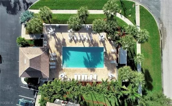 850 Elkhorn CT #213, Marco Island, FL 34145