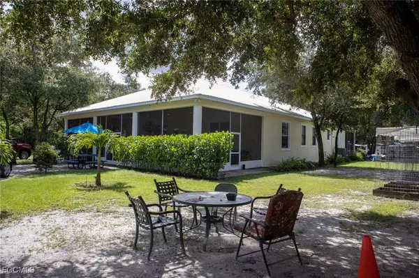 Labelle, FL 33935,255 C RD