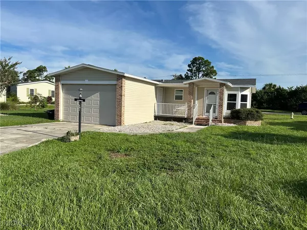 North Fort Myers, FL 33903,19867 Eagle Trace CT