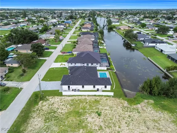 Cape Coral, FL 33914,706 SW 28th ST
