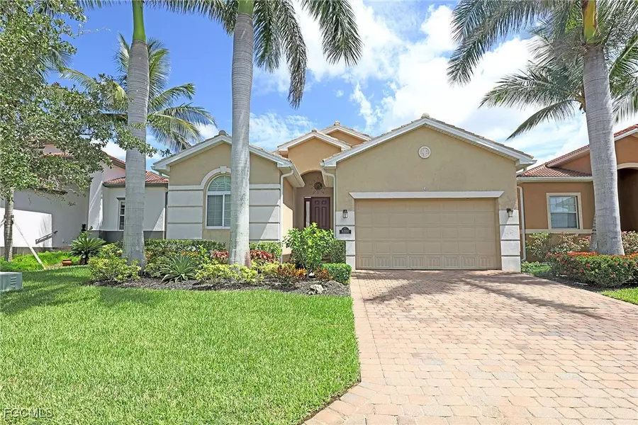 8100 Banyan Breeze WAY, Fort Myers, FL 33908