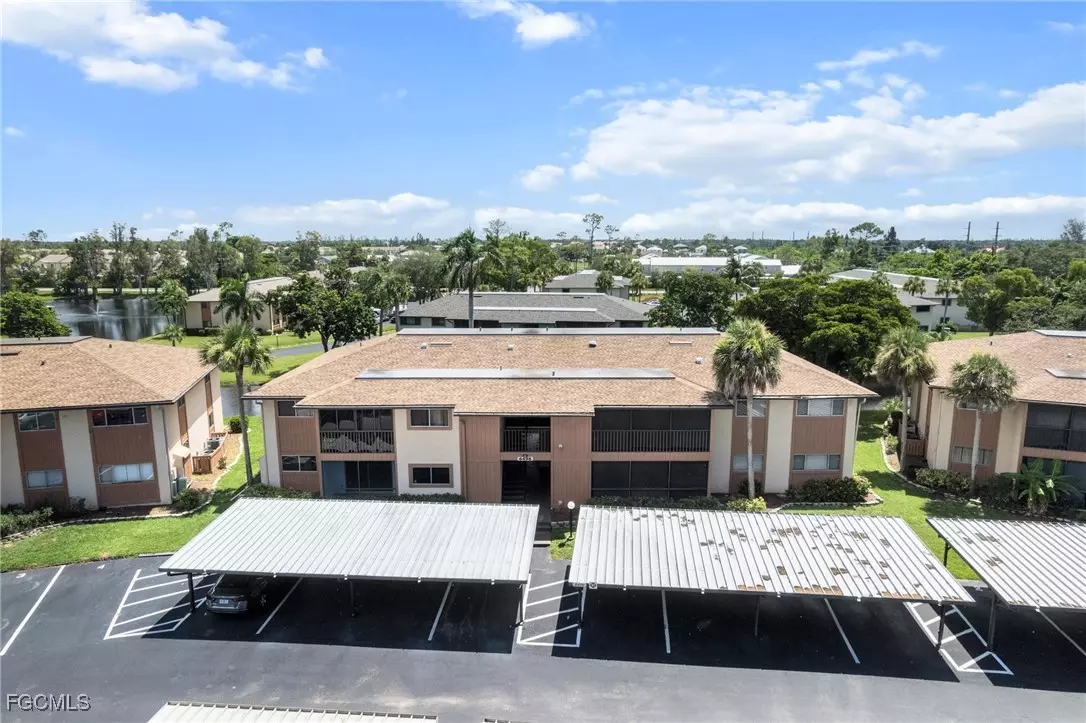 Fort Myers, FL 33908,6496 Royal Woods DR #1