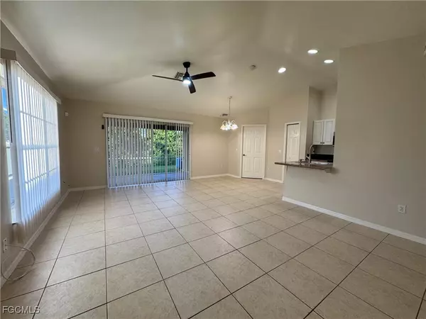 Lehigh Acres, FL 33973,4650 27th ST SW