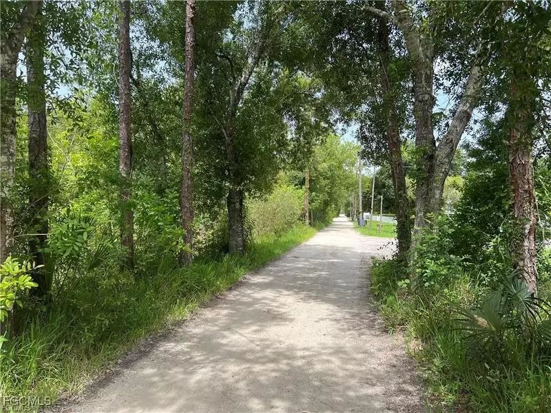 9720 Quail RUN, North Fort Myers, FL 33917