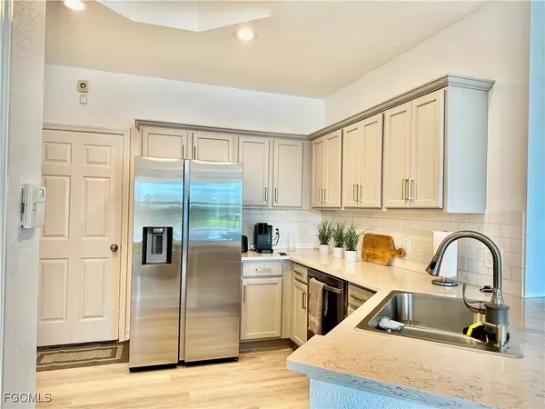 Fort Myers, FL 33908,16220 Via Solera CIR #103
