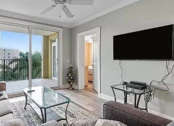 Fort Myers, FL 33916,2825 Palm Beach BLVD #418