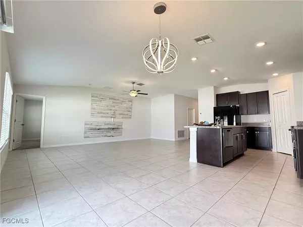 Zephyrhills, FL 33540,39889 NW Harmon Grove CT