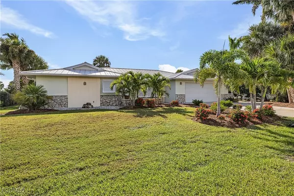 16340 Buccaneer ST, Bokeelia, FL 33922