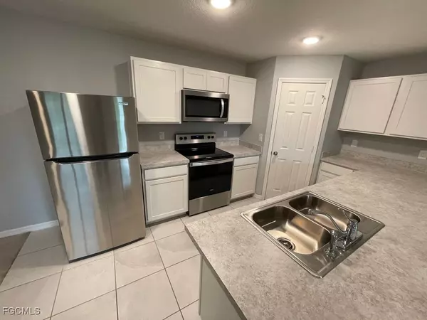 Lehigh Acres, FL 33971,3108 64th ST W