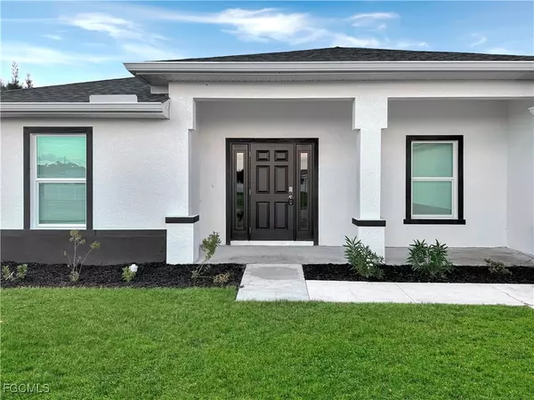 1423 NE 32nd LN, Cape Coral, FL 33909