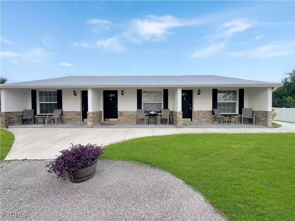 Punta Gorda, FL 33955,11594 1st AVE #3