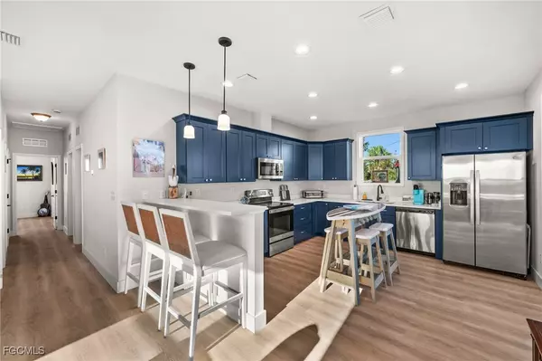 Fort Myers Beach, FL 33931,261 Donora BLVD