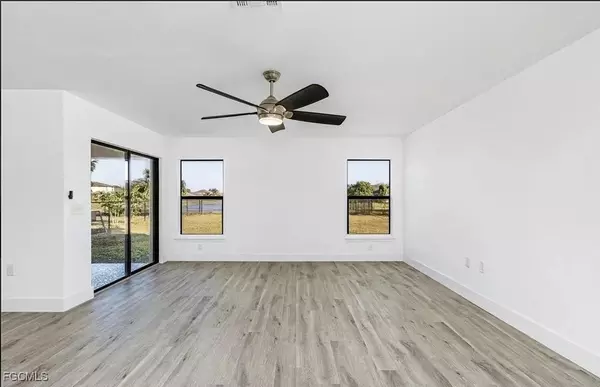 Lehigh Acres, FL 33974,306 Shadow Lakes DR