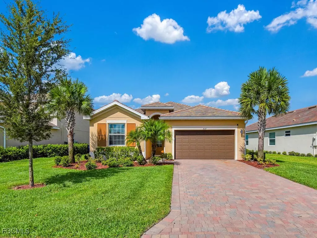 Alva, FL 33920,3637 Passion Vine DR